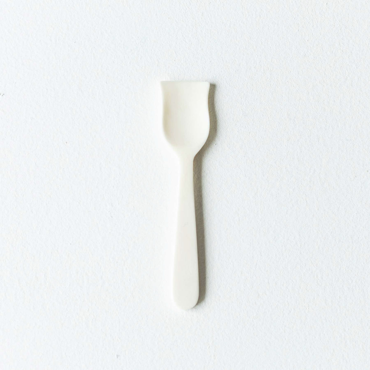 ssd0006)White bone