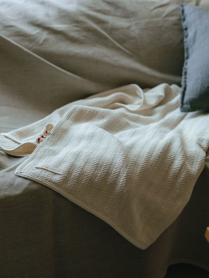 fog linen work × Orné de Feuilles コットンブランケット