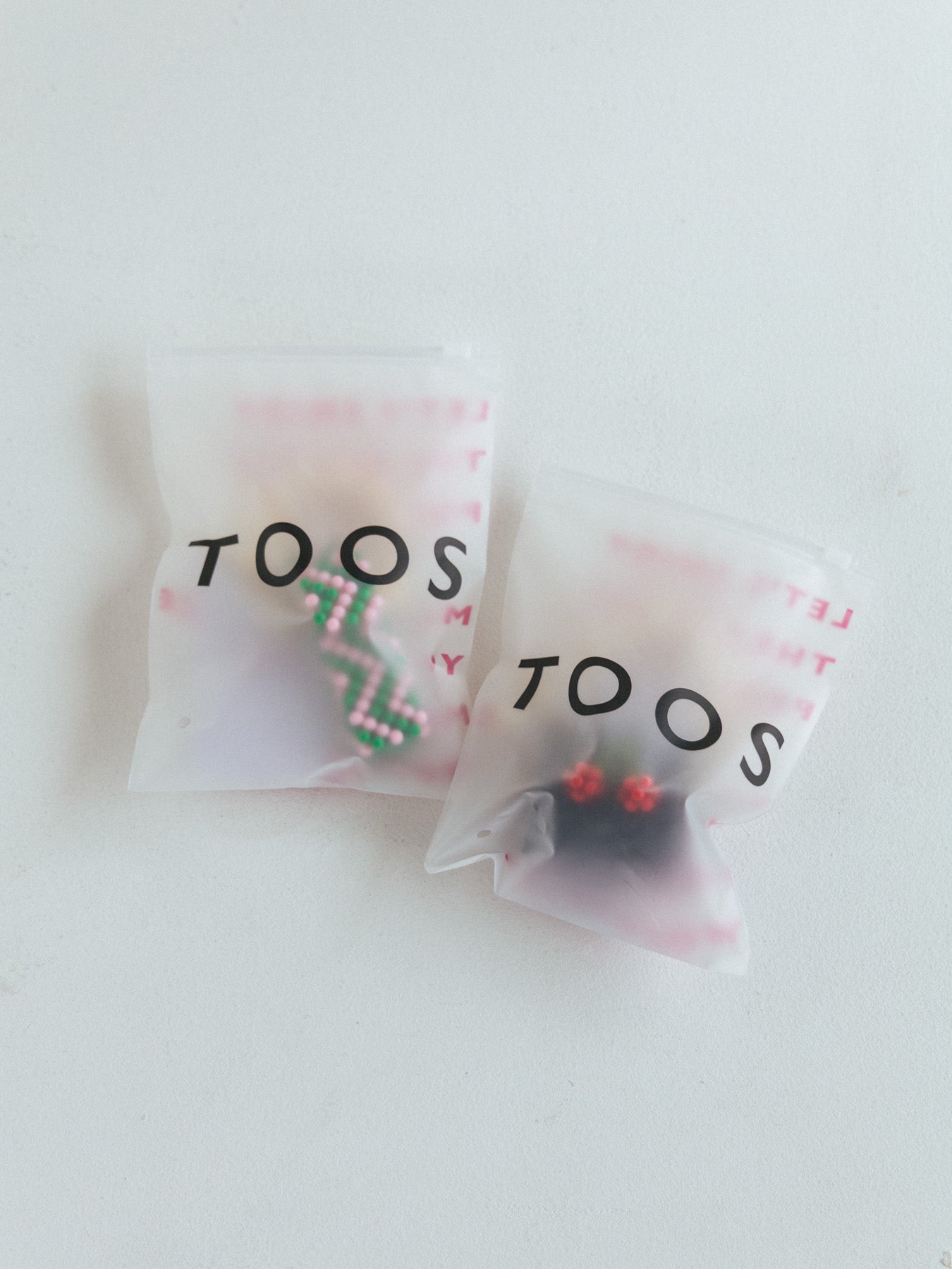 TOOS リップケース（Lip Case）