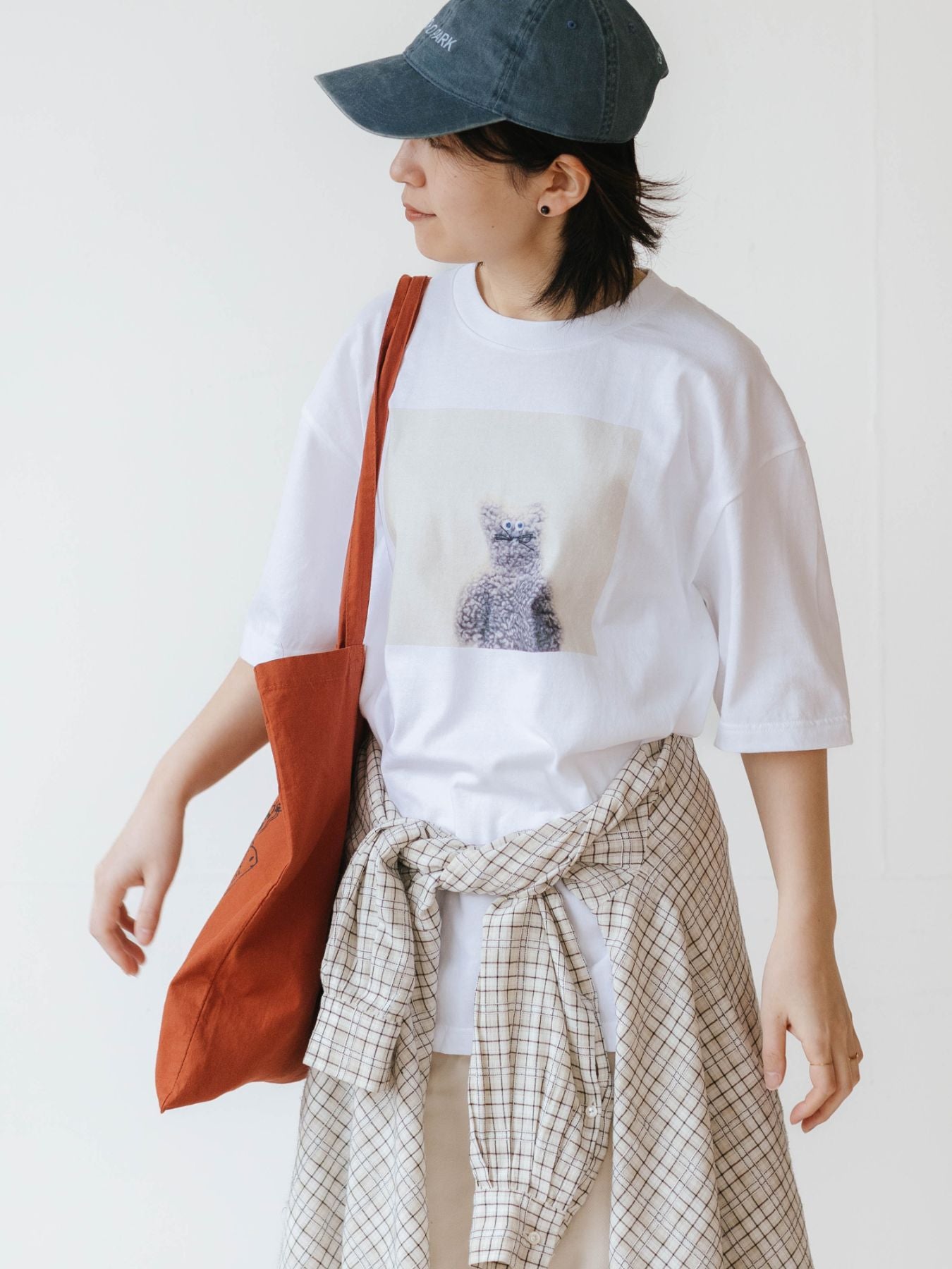 坂巻弓華 ネマ ビッグシルエットTシャツ