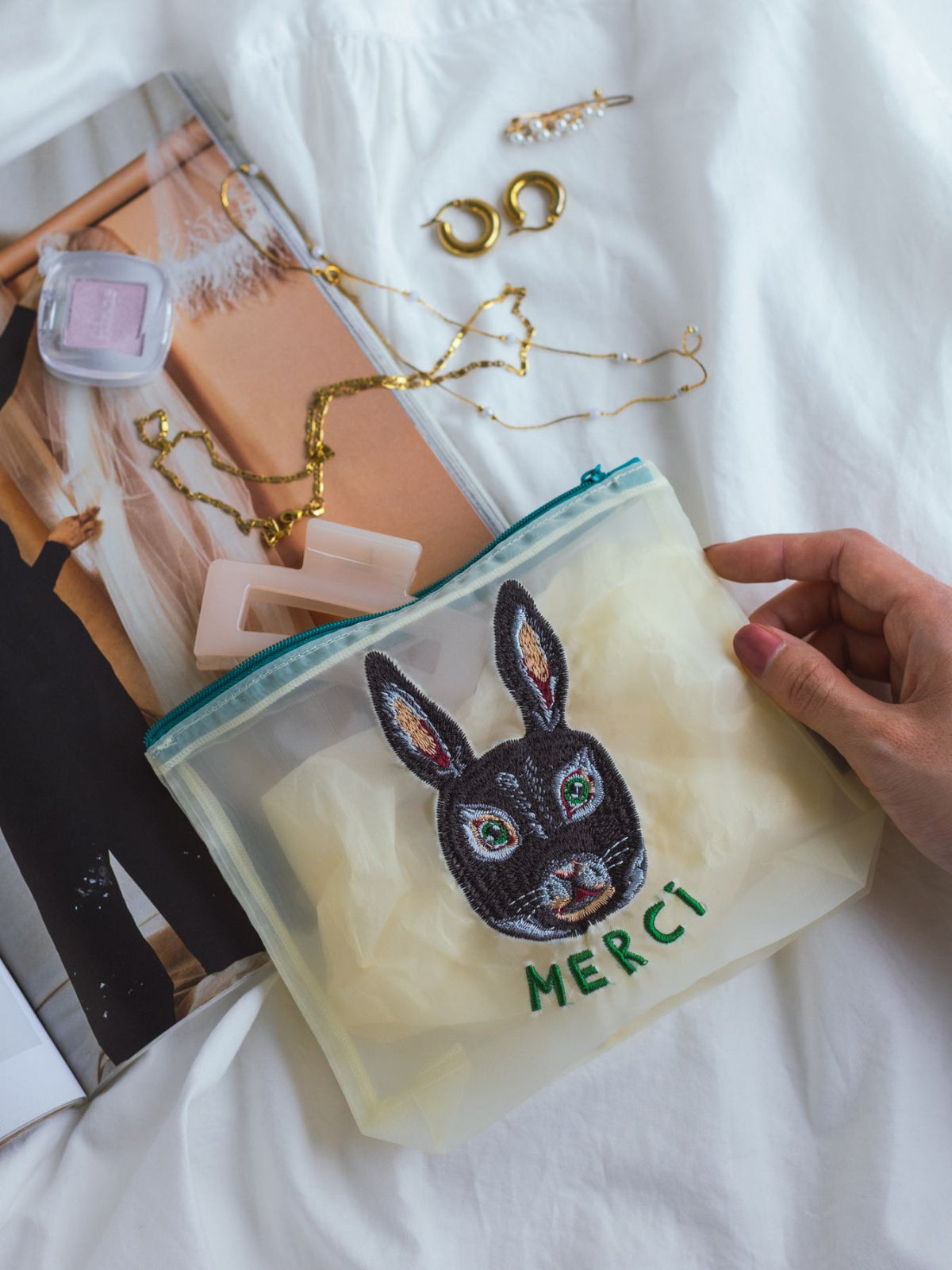 Nathalie Lete／Organdy pouch（刺繍ポーチ）