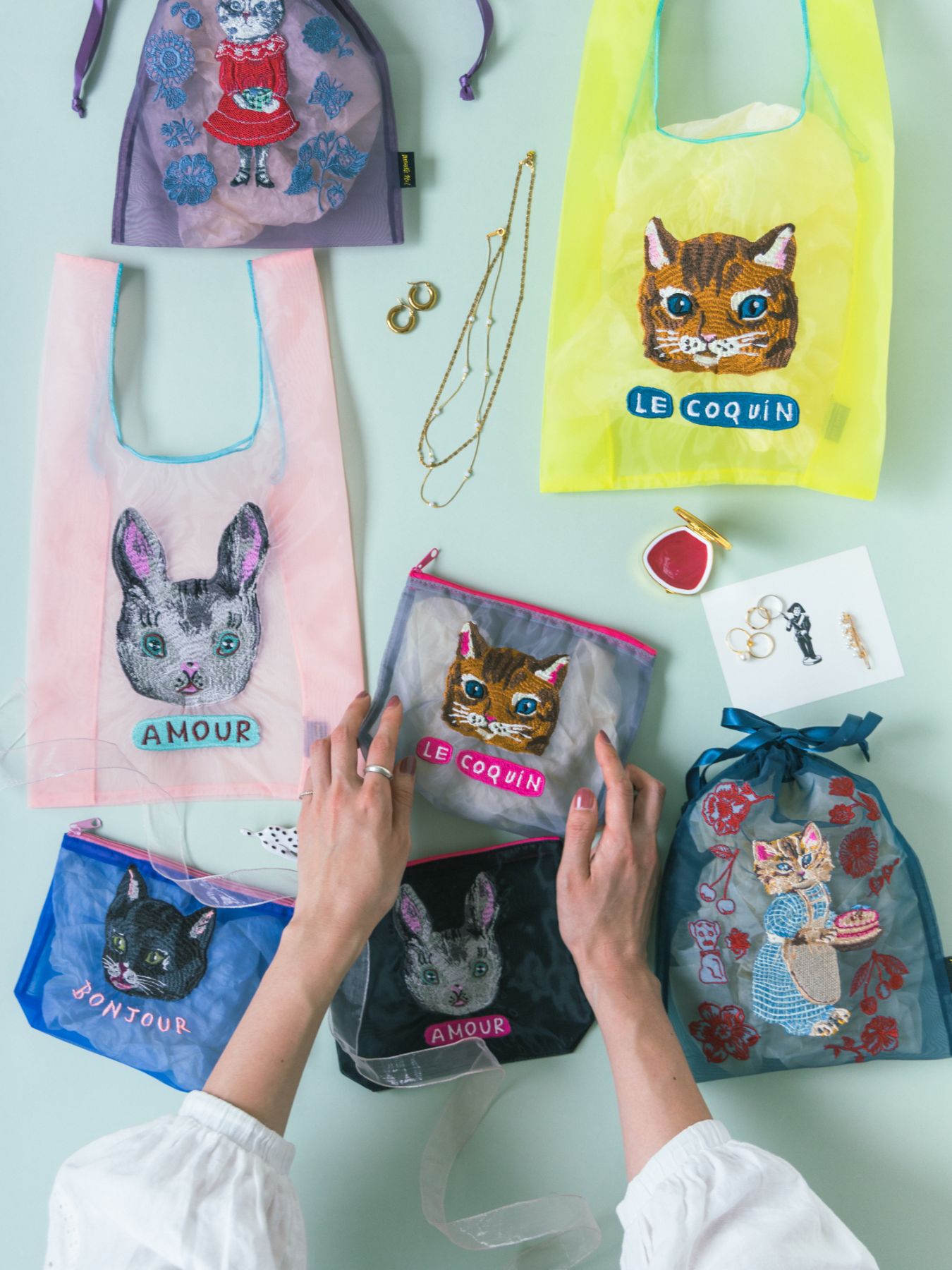 Nathalie Lete／Organdy pouch（刺繍ポーチ）