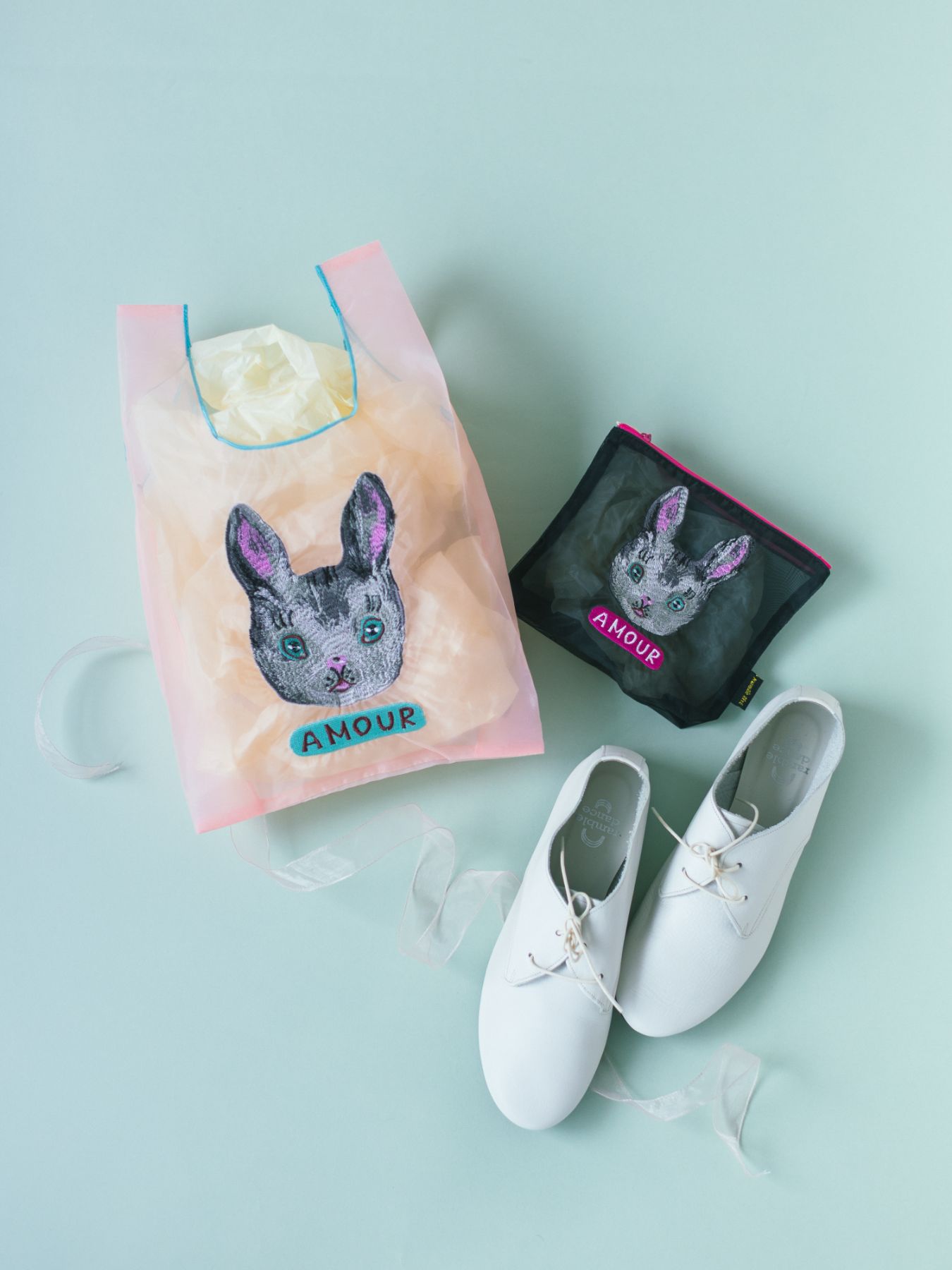 Nathalie Lete／Organdy pouch（刺繍ポーチ）
