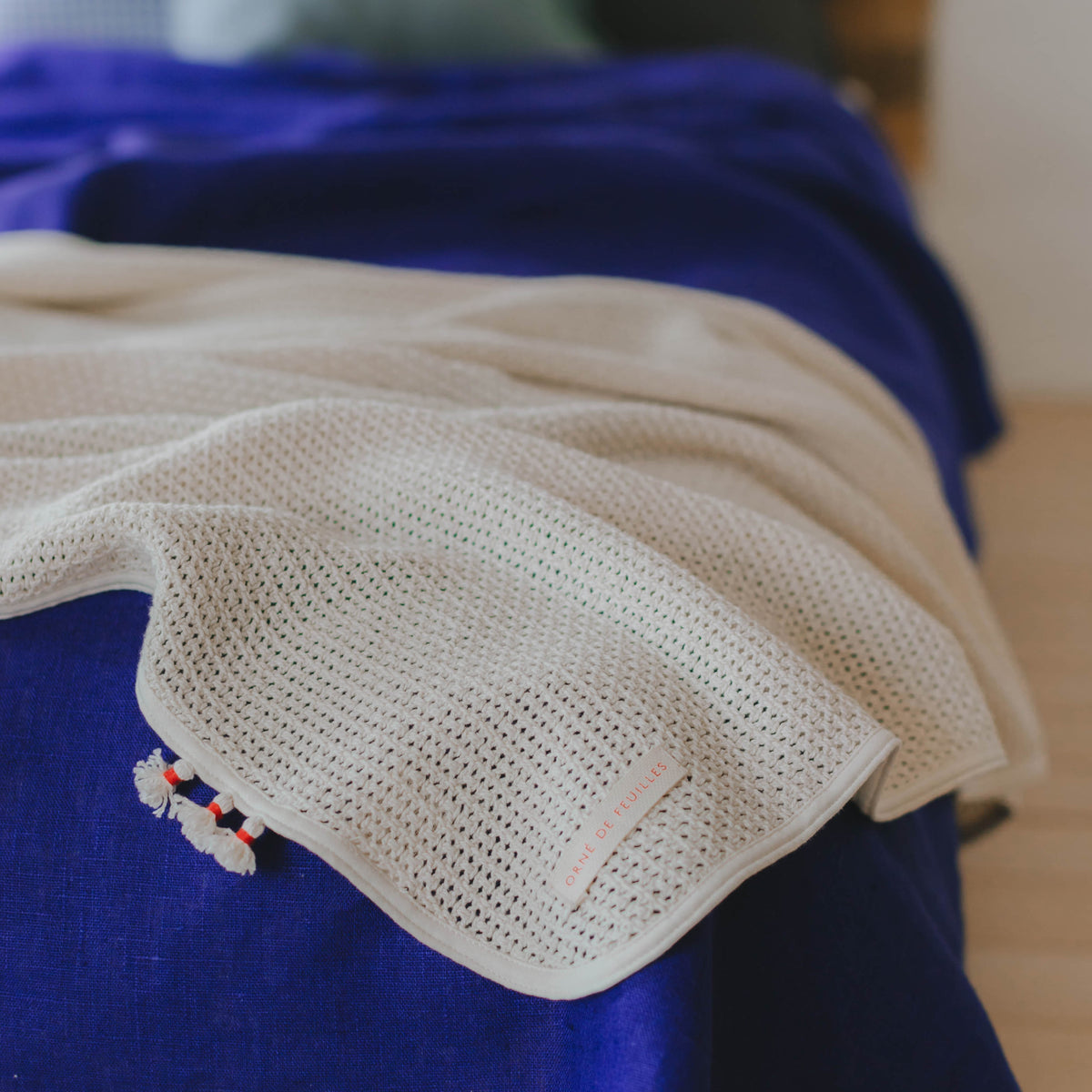fog linen work × Orné de Feuilles コットンブランケット