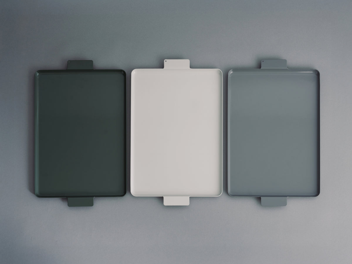 yumiko iihoshi porcelain／‘Colored’ aluminum tray square・rectangle
