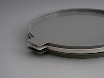 yumiko iihoshi porcelain／‘Colored’ aluminum tray round