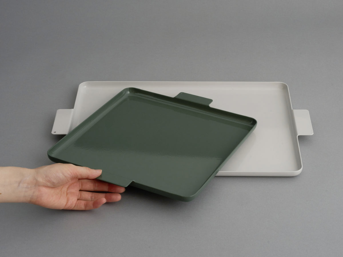 yumiko iihoshi porcelain／‘Colored’ aluminum tray square・rectangle