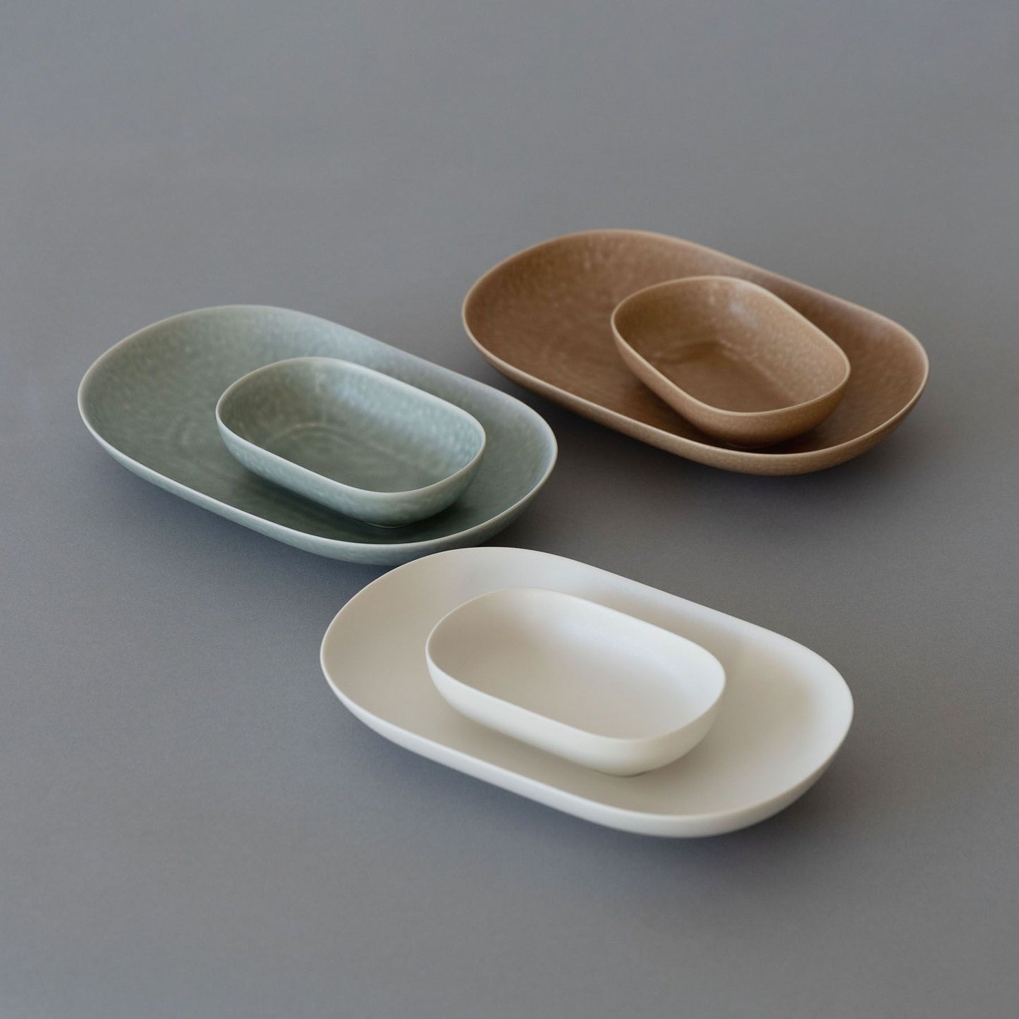 yumiko iihoshi porcelain／ReIRABO oval plate