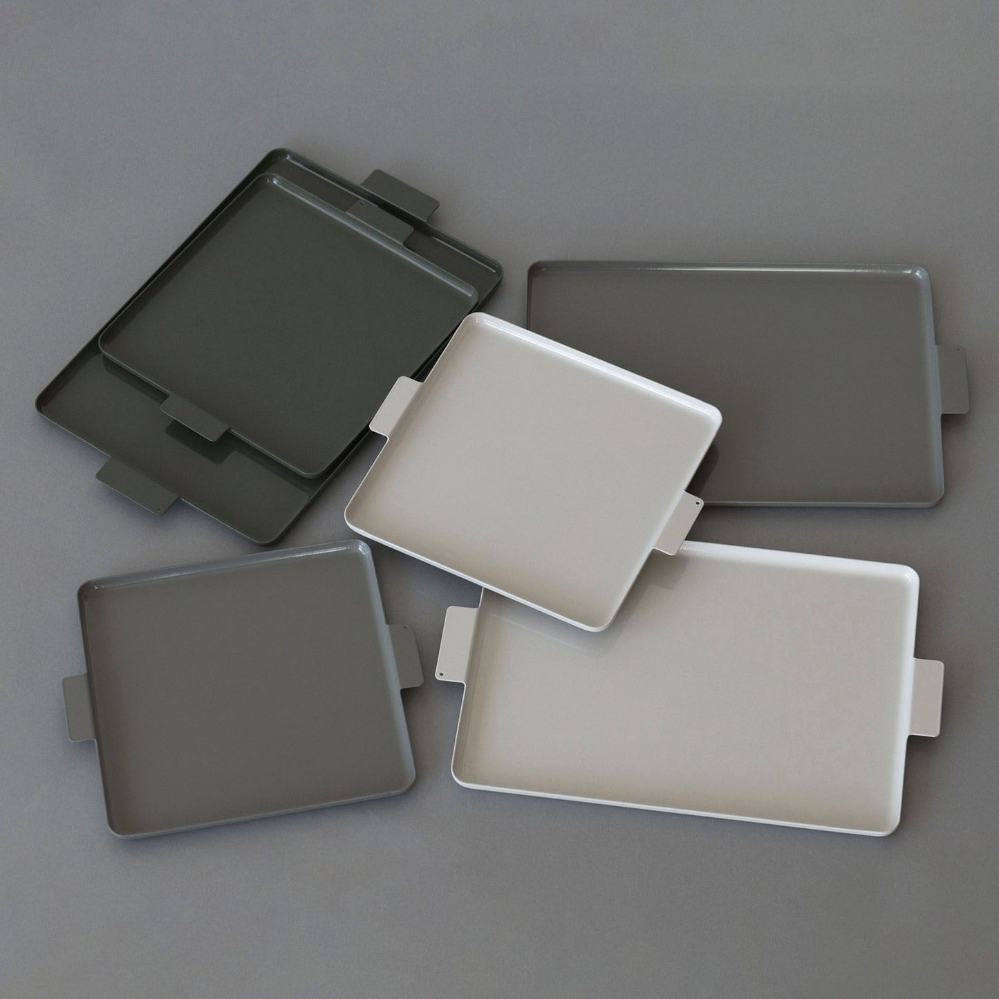 yumiko iihoshi porcelain／‘Colored’ aluminum tray square・rectangle