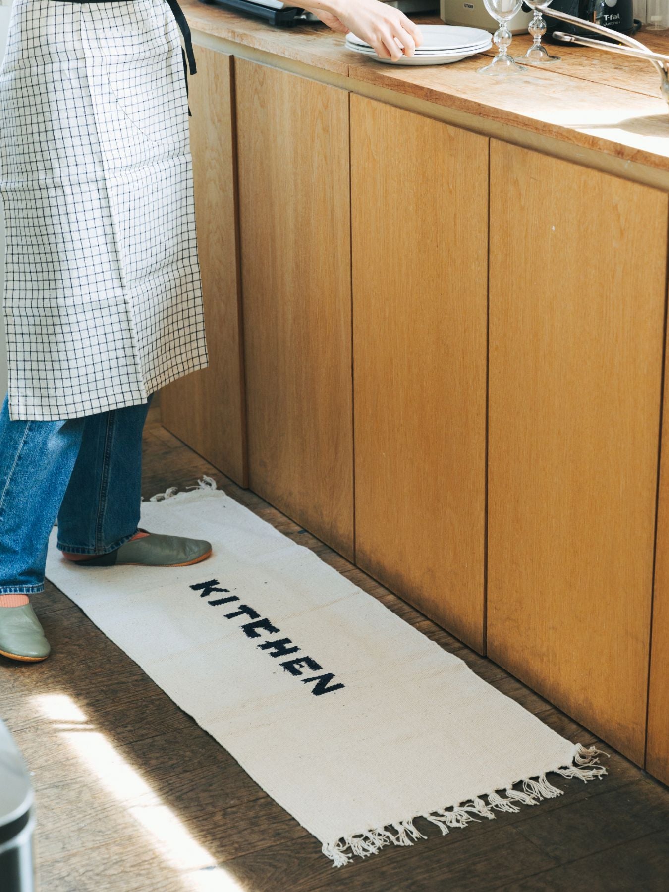 HANDLOOMED RECYCLE YARN KITCHEN MAT 45︎×120cm（キッチンマット）