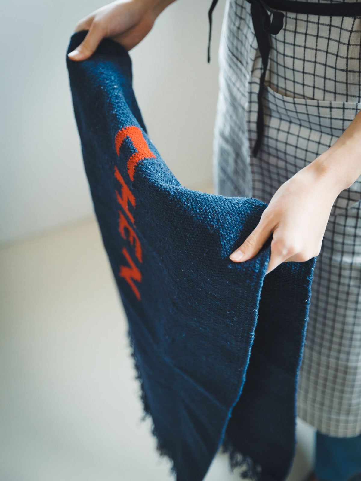 HANDLOOMED RECYCLE YARN KITCHEN MAT 45︎×120cm（キッチンマット）