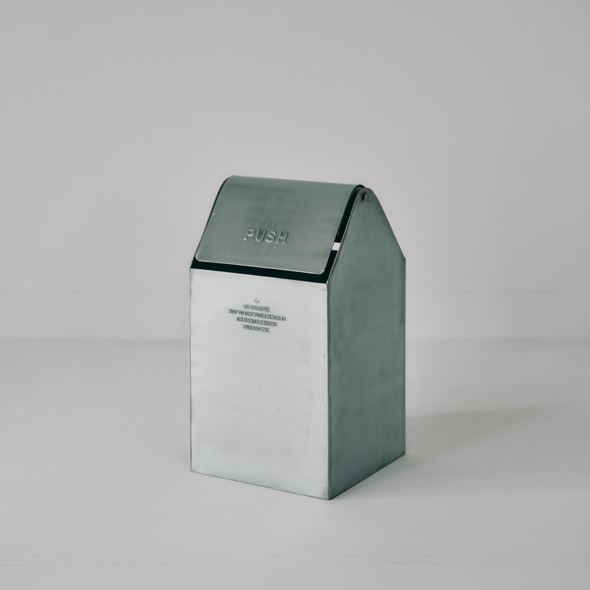 COUNTERTOP DUSTBIN（ダストボックス）