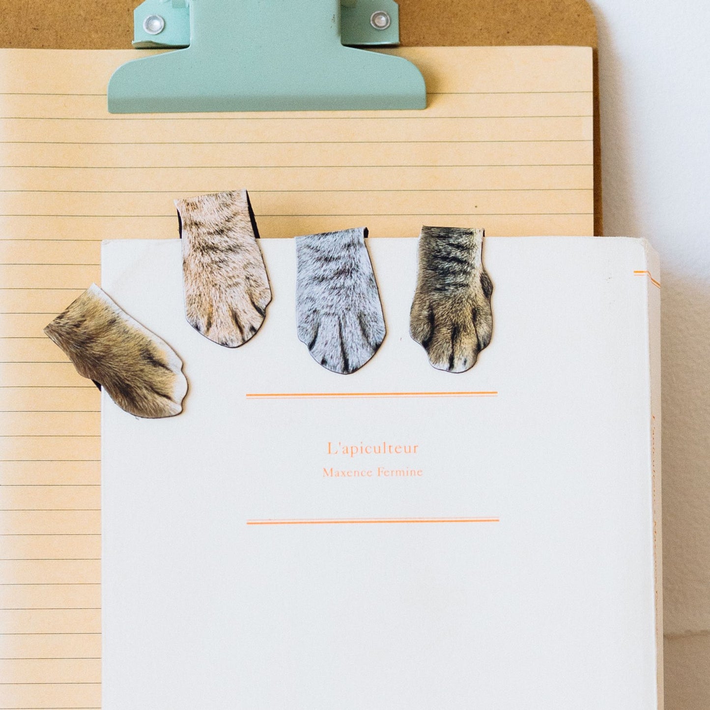 MAGNETIC CAT PAW BOOKMARKS（ブックマーク4個セット）